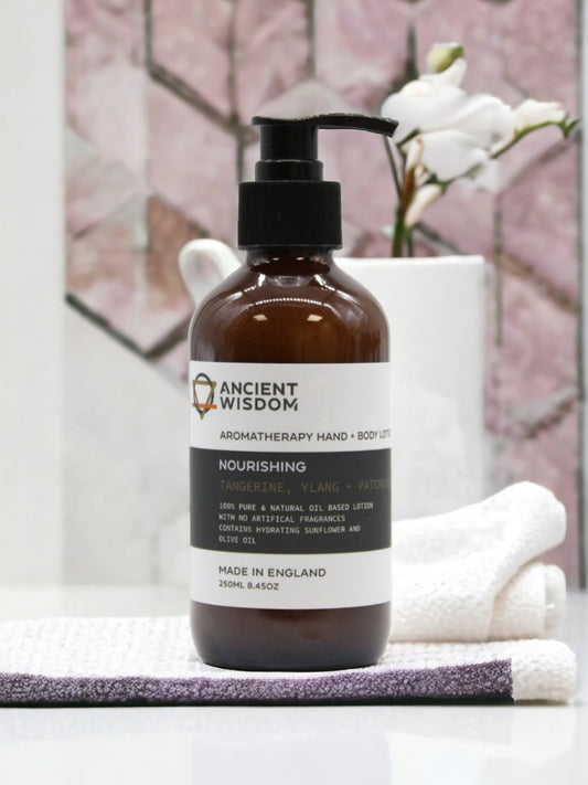 Tangerine, Ylang & Patchouli Aromatheray is a luxurious and aromatic product that is designed nourish the skin while also providing a relaxing and uplifting experience. This cosmetic is made with a blend of essential oils that work together to create a unique and stimulating scent